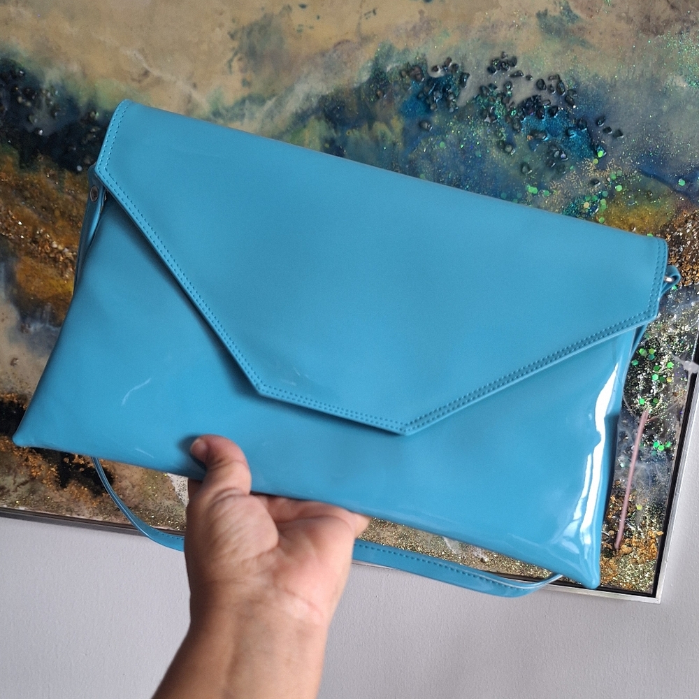 Loni Clutch Bag